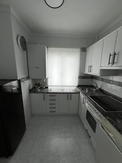 Piso Acogedor Cerca Del Centro. Apartment Burgos Bagian luar foto